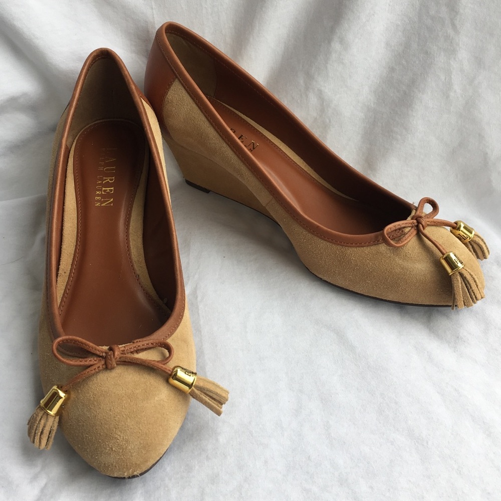 Lauren Ralph Lauren Tan Suede Wedges Size 9